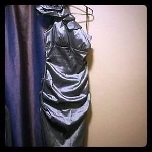 Xscape Elegant Silver dress